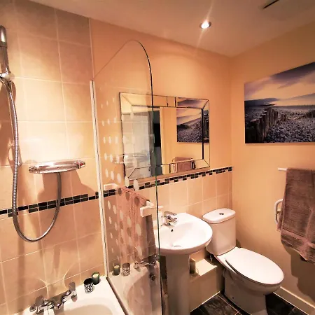 Apartment Luxury Two Bedroom In York