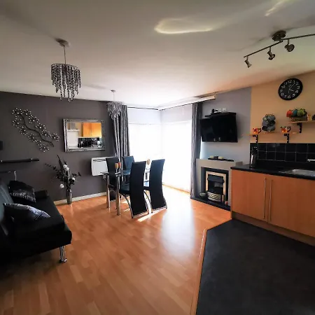 Luxury Two Bedroom In *